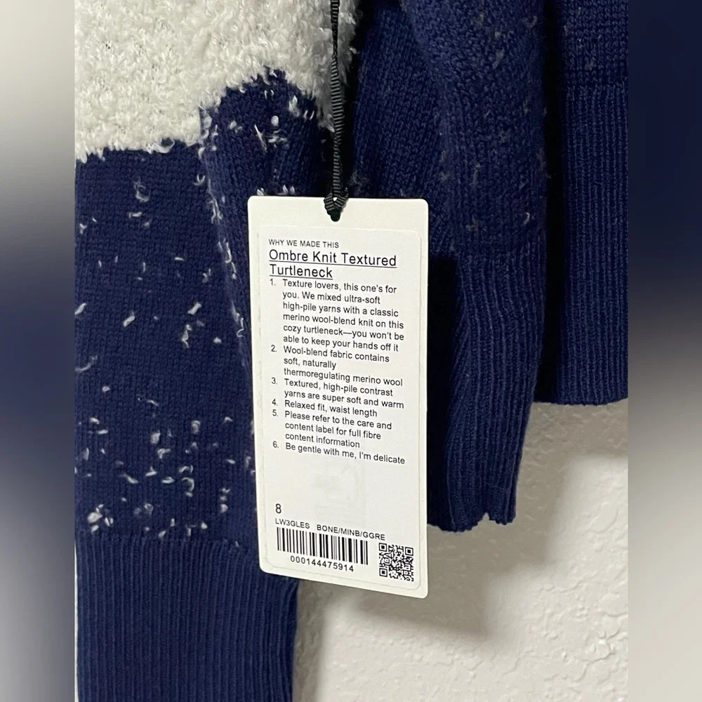 Ombre knit textured crewneck - Picture 3 of 3